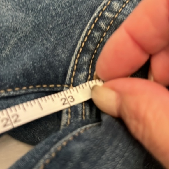 30 with 24 inseam KanCan high rise button fly skinny hemed - Picture 4 of 5